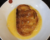 Foto del paso 1 de la receta: Torrijas rellenas de leche de coco, polen y pétalos de amapola