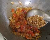 A picture of step 4 of Kadhai paneer.