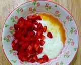 Foto langkah ke 3 dari resep Mix Berry Yoghurt Bites.