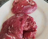 Foto del paso 1 de la receta: Carrilleras ibéricas a la cerveza