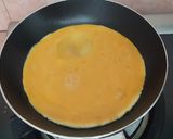 Foto langkah ke 2 dari resep Spinach Quesadilla.