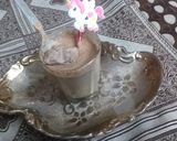 A picture of step 3 of Chocolatypie shake.