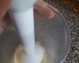 Foto del paso 8 de la receta: Tartaletes de truita de pèsols en tempura amb salsa d'ou oriental emulsionada amb toppings de ceba cruixent i alga