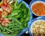 Hình bước làm 1 của món Gỏi đu đủ đâm