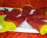 A picture of step 4 of Watermelon Popsicles.