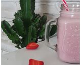 Une image de l'étape 1 de Milkshake fraise / vanille.