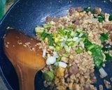 รูปขั้นตอนการทำที่ 4 ของ ข้าวผัดข้าวบาร์เลย์,กุนเชียงเนื้อ