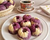 Foto langkah ke 5 dari resep Bolu Talas Kukus.