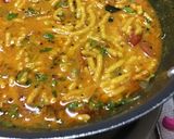 A picture of step 9 of Kathiyawadi gathiya ki sabzi.