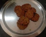 A picture of step 7 of Methi puri.
