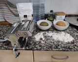 Foto del paso 3 de la receta: Pasta integral de espinacas al huevo