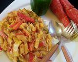 A picture of step 8 of Qeema macaroni.