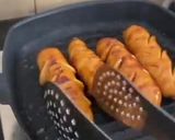Foto langkah ke 2 dari resep Sosis bakar saus barbeque.