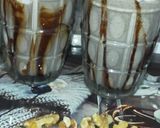 वालनट ओरियो शेक विद वनीला आइसक्रीम (walnut oreo shake with vanilla icecream recipe in hindi) रेसिपी चरण 3 फोटो