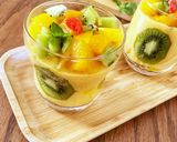 صورة لخطوة 4 من وصفة بودنج بالمانجو والكيوي 🥭🥝
