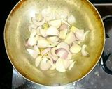 A picture of step 2 of Shahi Paneer.
