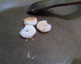 Foto langkah ke 4 dari resep Mie Kuah Susu Kelapa.