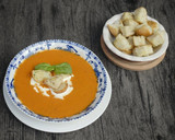 A picture of step 6 of Easy Tomato Soup.