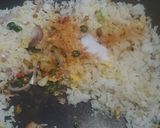 รูปขั้นตอนการทำที่ 4 ของ ข้าวผัดไข่ฯ