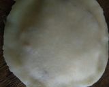 A picture of step 3 of Airfried Sugar free Anjeer-Khajur Chandrakala.