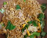 Foto langkah ke 4 dari resep Mie Goreng Tek-Tek.