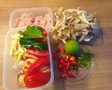 รูปขั้นตอนการทำที่ 1 ของ เส้นแก้ว ต้มยำอกไก่น้ำใส คลีน