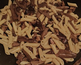 Foto del paso 5 de la receta: Macarrones con setas y queso feta🍄‍🟫🧀
