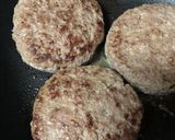 Foto del paso 4 de la receta: Hamburguesas rellenas