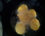 A picture of step 3 of Alo ke pakory.