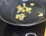 Foto del paso 2 de la receta: All I Pebre de Rape !!!