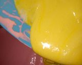 Foto langkah ke 4 dari resep Rainbow Cake Potong.
