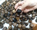 Foto langkah ke 5 dari resep Bawang Hitam Magic Com.