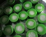 Foto langkah ke 2 dari resep Kue Nona Manis tanpa telur.