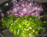A picture of step 4 of Lauki sabzi.