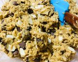 Foto langkah ke 5 dari resep Chocolate Chip Almond Cookies / Monster Cookies / Chewy Cookies.