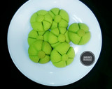 A picture of step 4 of Colored Cookies.