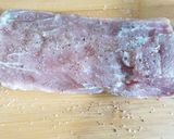 Foto del paso 2 de la receta Lomo de cerdo con salsa de mostaza y barbacoa al horno