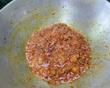 A picture of step 4 of Poi Chhenchheda.