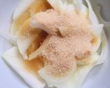 Hình bước làm 2 của món Gỏi gà xé phay truyền thống