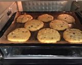 A picture of step 7 of American Chocolate Chip Cookies 🍪.