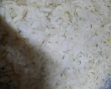 A picture of step 1 of Indore poha.