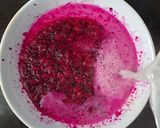 Foto langkah ke 3 dari resep Puding Santan Buah Naga.