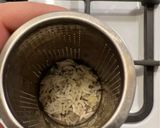 A picture of step 3 of Puff rice with leftovers 🍚.