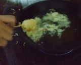 Foto langkah ke 3 dari resep Telur gulung original.