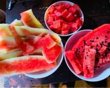 Hình bước làm 2 của món Ăn vặt tốt cho sức khoẻ: vỏ dưa hấu xóc muối đường