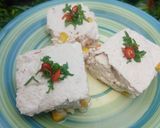 Foto langkah ke 7 dari resep Dua Menu: Tahu Ayam Kukus dan Sop Ayam Tahu.