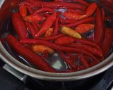 Foto langkah ke 4 dari resep Sambal Goreng Kentang Ati Ampela Merah Merona.