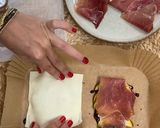 Foto del paso 5 de la receta Hojaldre de melocotón, jamón y burrata - receta viral