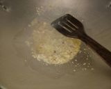 Foto langkah ke 2 dari resep Mie goreng spesial.
