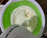 Foto langkah ke 1 dari resep Marmer cake 6 telur, Simple dan Ennakk.